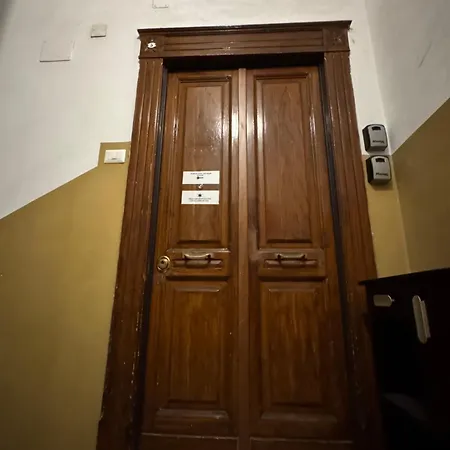 Seaside Quiet Bedroom Guest house Bari
